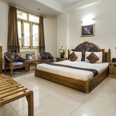 Hotel Sunstar Residency Delhi  Dış mekan fotoğraf