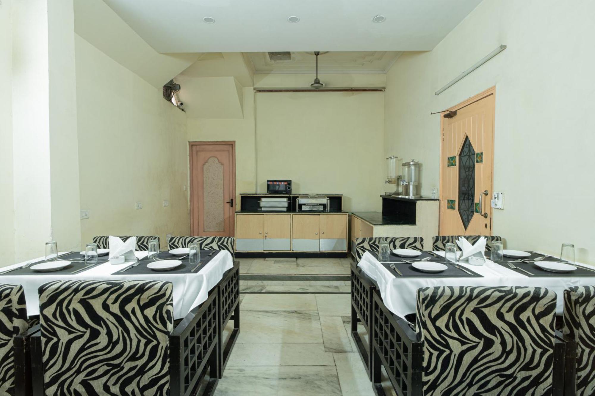 Hotel Sunstar Residency Delhi  Dış mekan fotoğraf