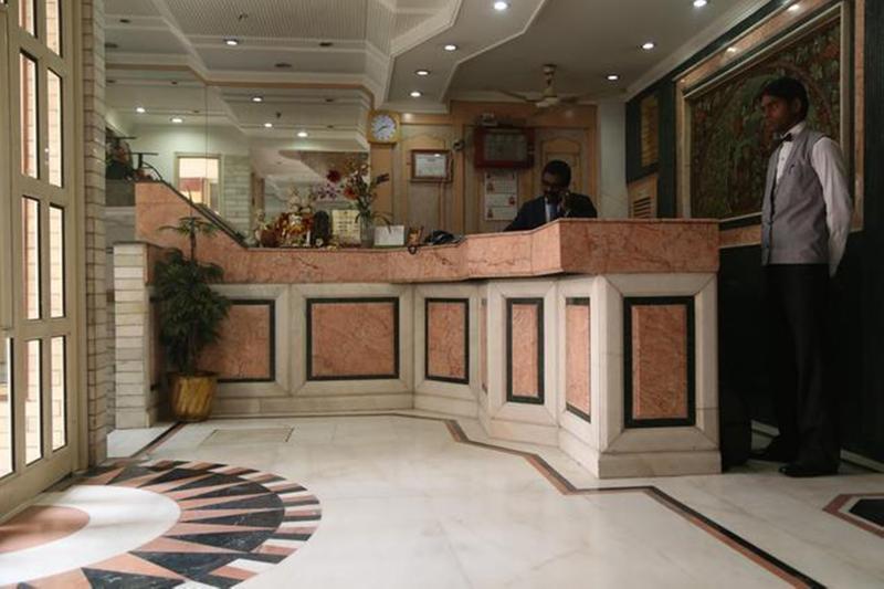 Hotel Sunstar Residency Delhi  Dış mekan fotoğraf