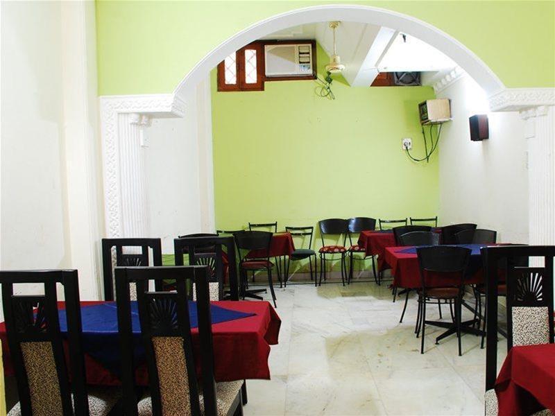 Hotel Sunstar Residency Delhi  Dış mekan fotoğraf