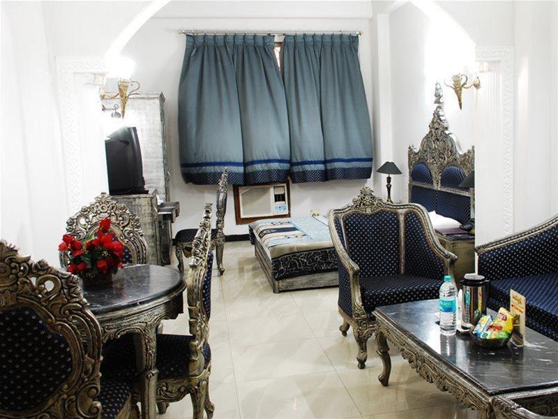 Hotel Sunstar Residency Delhi  Dış mekan fotoğraf